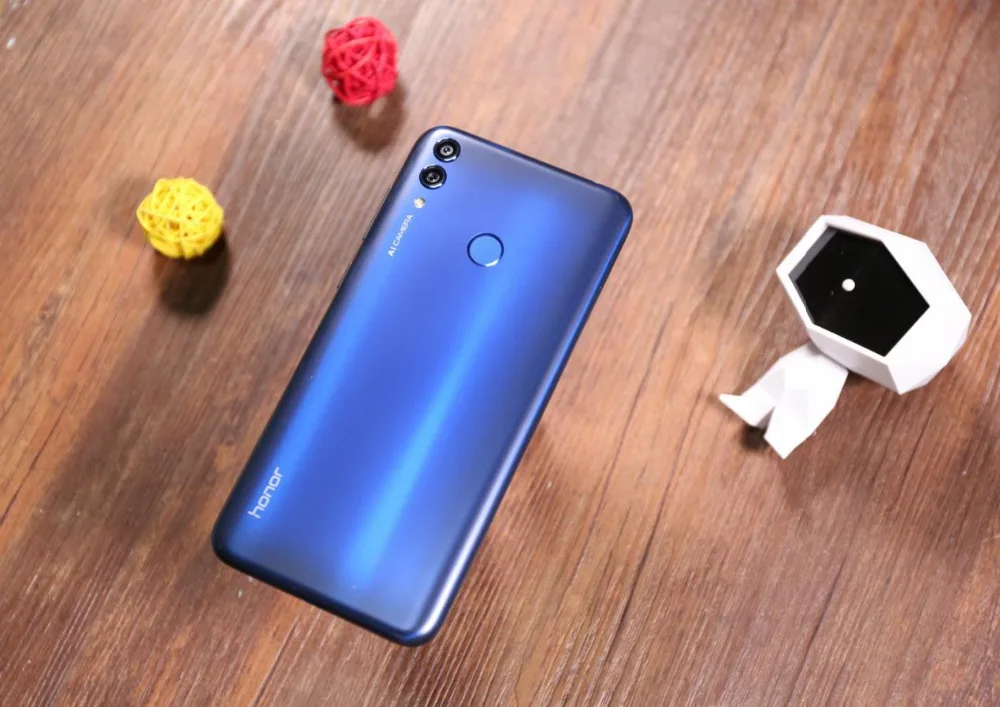 Сотовый телефон Honor 8C Международная прошивка 4G LTE Восьмиядерный процессор Android 8 1