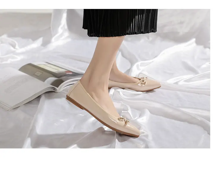 Chaussures femme; лакированные кожаные балетки на плоской подошве; женские лоферы с острым носком и бантом; обувь для медсестры на плоской подошве; большие размеры; эспадрильи; 193
