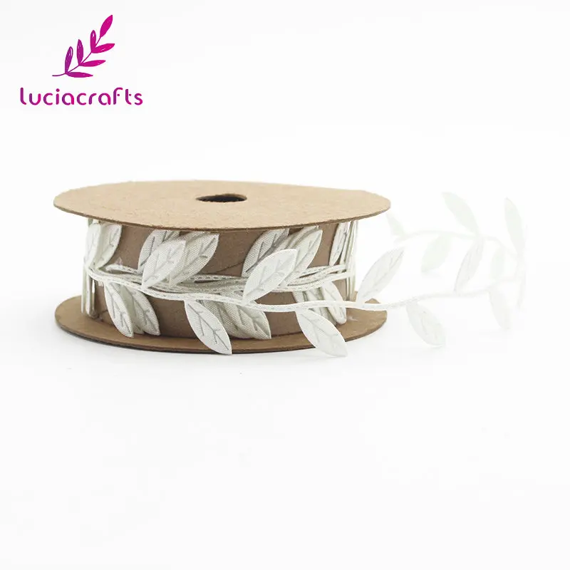 Ivory Lucia crafts 2,5 см листья Кружева отделка украшения лист ленты DIY Швейные войлочные гирлянды одежды крафт-ткани аппликации Q0607 - Цвет: Ivory