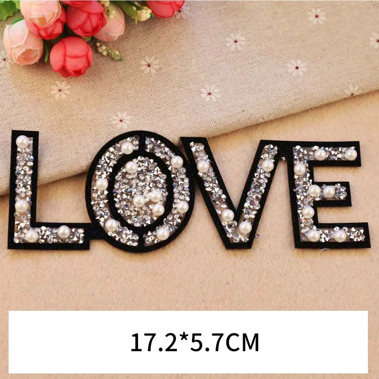 LOVE PGY вышитые любовные патчи для одежды цветной парфюм значок-бутылка железная аппликация Стразы Блестки патч diy аксессуары - Цвет: LOVE
