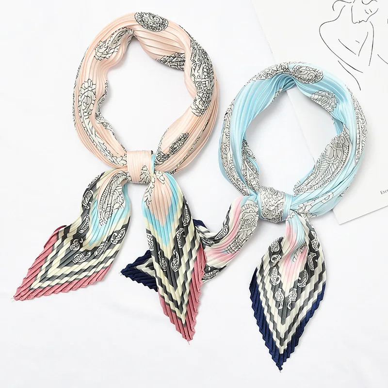 

Women Square Silk Scarf Paisley Stylish Headband Small Bandana Neck Decoration Print Foulard Neck Wear [3906]