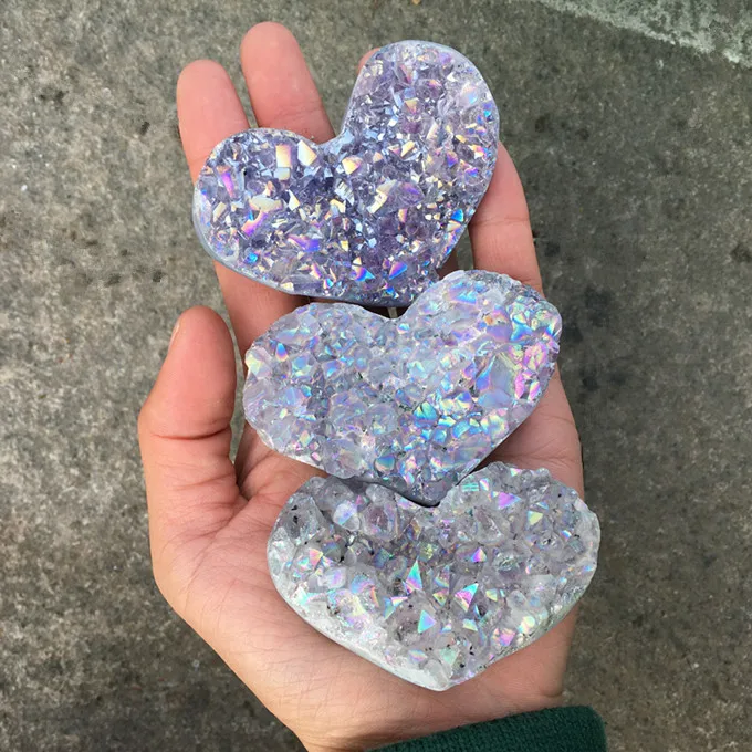 1 шт. лечебные кристаллы Geode в форме сердца камни из титана радуга аура белый