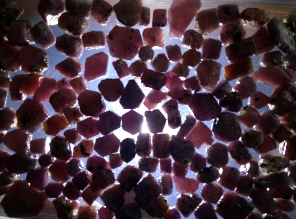 

1/4 Lb Lots Natural Ruby Sapphire Corundum Crystals