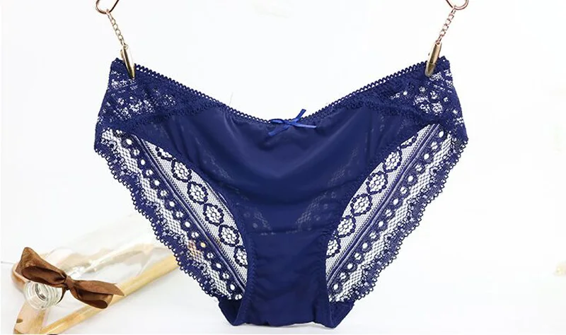 navy New Arrival Women's Sexy Lace Panties Seamless Panty For Female Brand Design Briefs Thong Underwear M L Size UN70027+35 - Цвет: navy