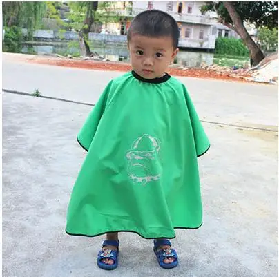 Детский фартук для парикмахерской с мультяшным рисунком детская накидка