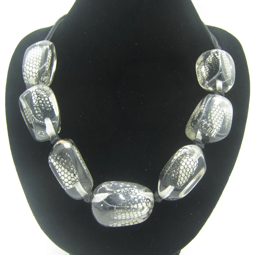 Black Lace Wrapped Clear Resin Beads Women`s Collar Beaded Necklace | Украшения и аксессуары