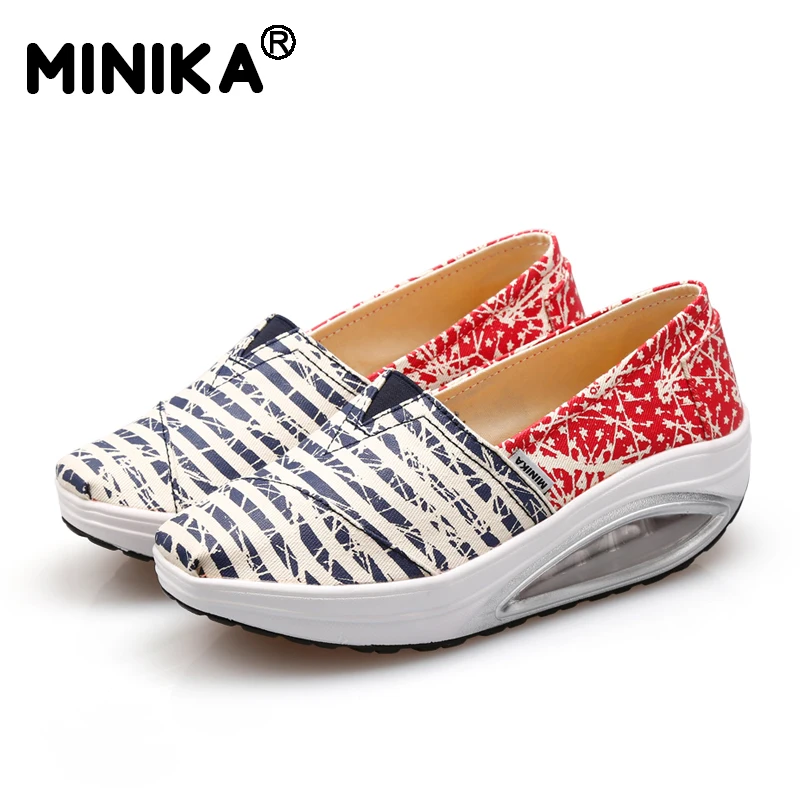 Minika/смешанные цвета модная женская обувь на танкетке в полоску сезон весна-осень