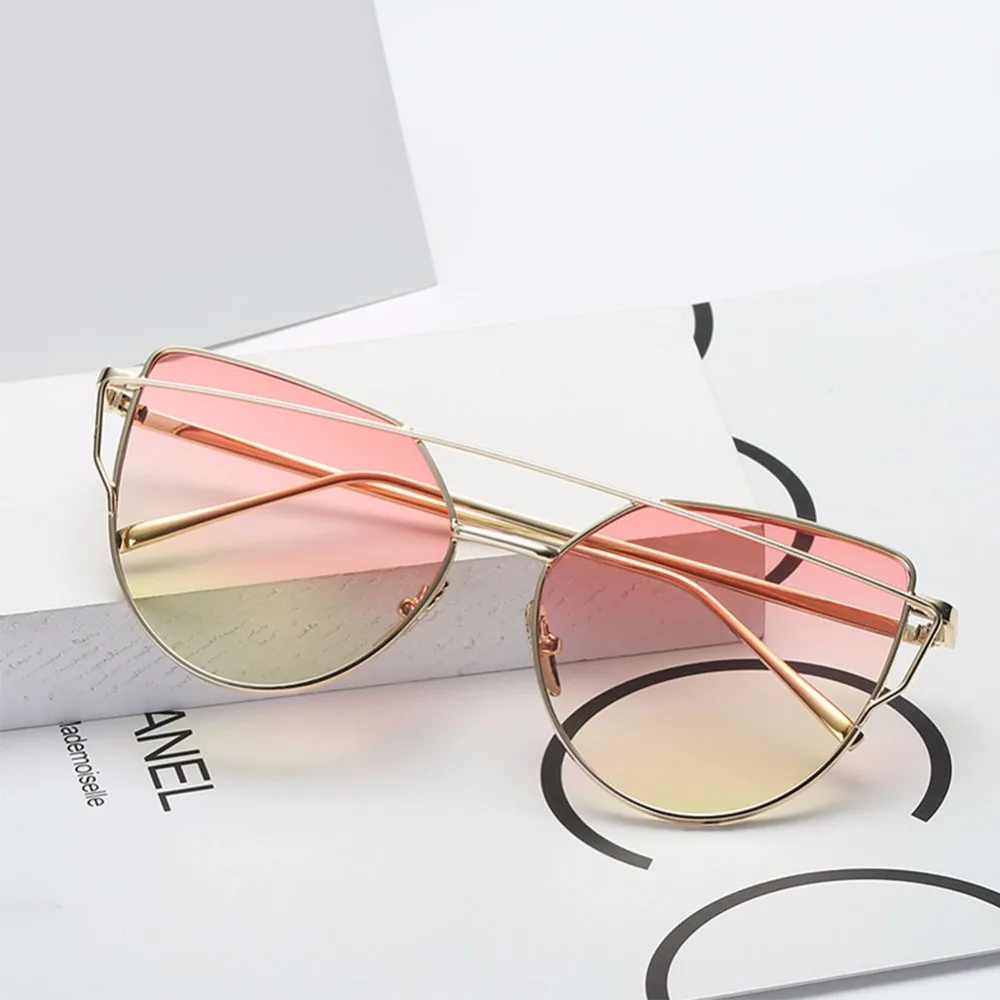 Женские солнцезащитные очки овальной формы с градиентными линзами для вождения