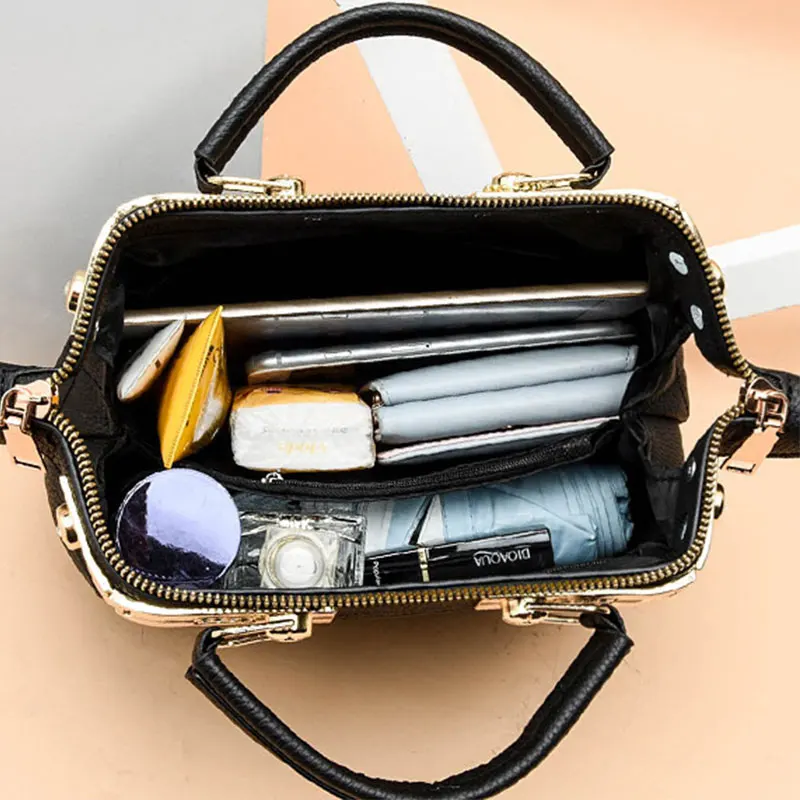 Модные сумки через плечо для женщин заклепки сумка bolsas feminina мягкие из