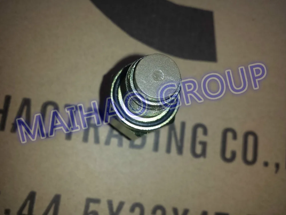 OE № 3171490 0135426717 одометр датчик скорости 4 PIN для Volvo Mercedes-Benz высокое качество |