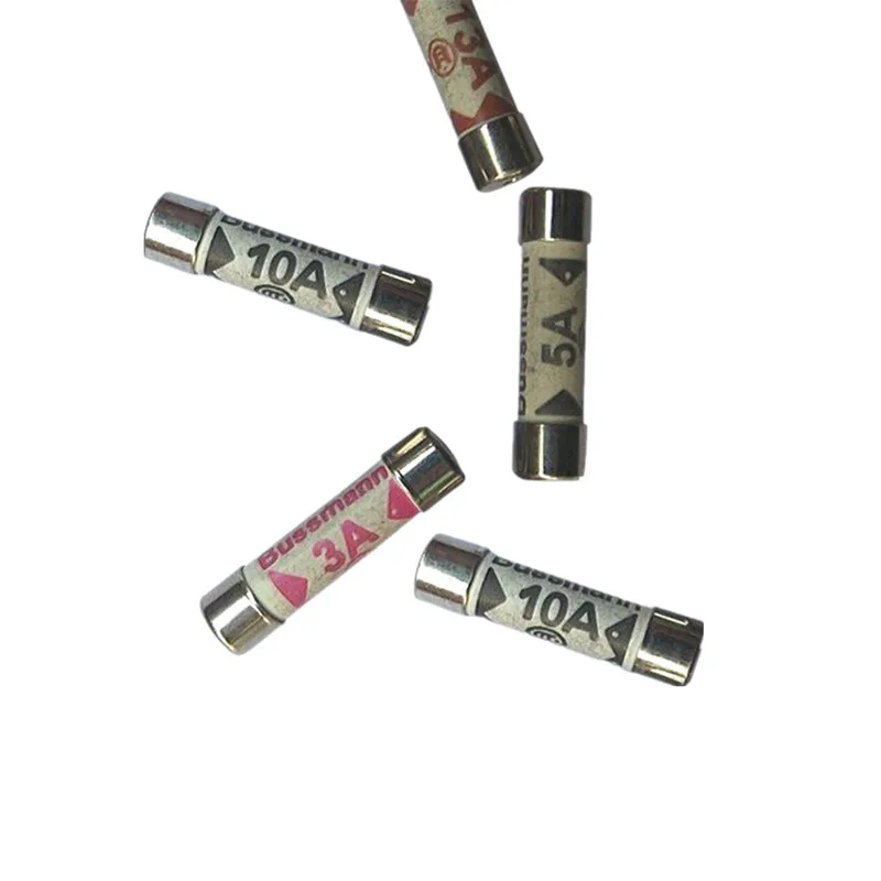 

BS1362 6*25 Filling sand Riot Ceramic fuse 6x25mm 3A 5A 10A 13A Heat dissipation is good