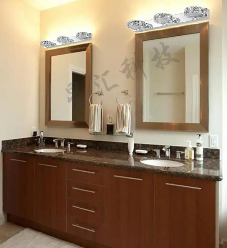 

Mirror headlight LED wall lamp simple make-up light stainless steel bathroom mirror cabinet 2 / 3 head wall lamp M