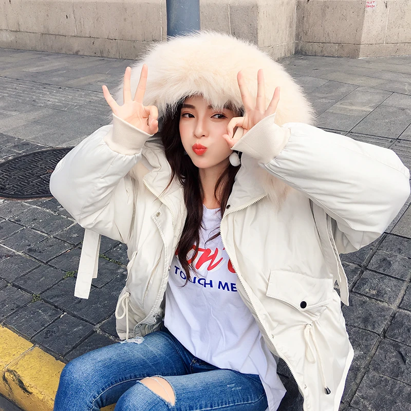 Женская короткая куртка с капюшоном SWREDMI свободная хлопковой подкладкой теплая