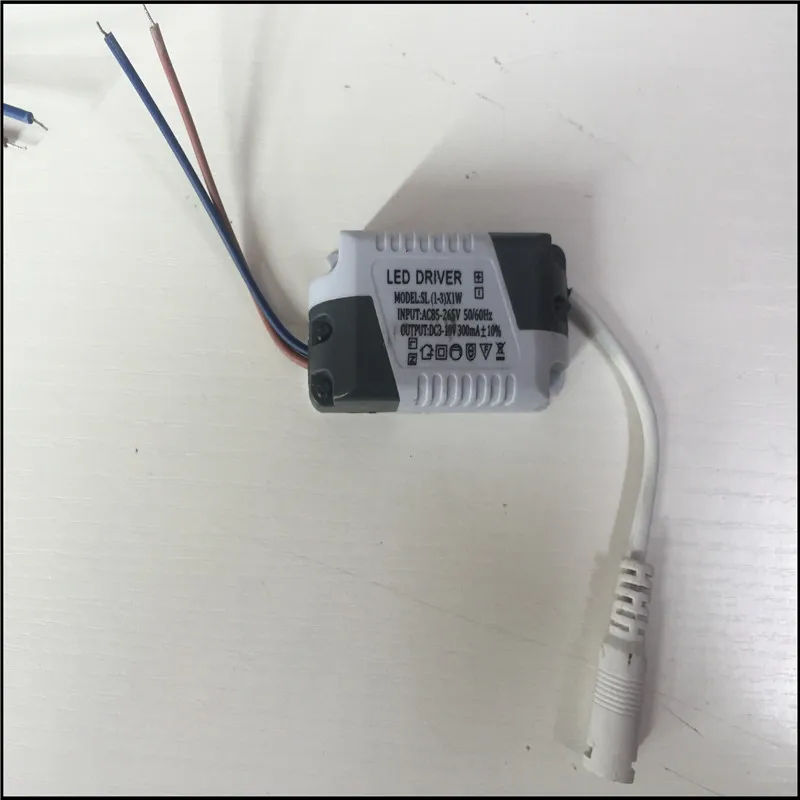 10 шт./лот Светодиодный драйвер 1 3 Вт AC85 265V DC 300 мА осветительный трансформатор для