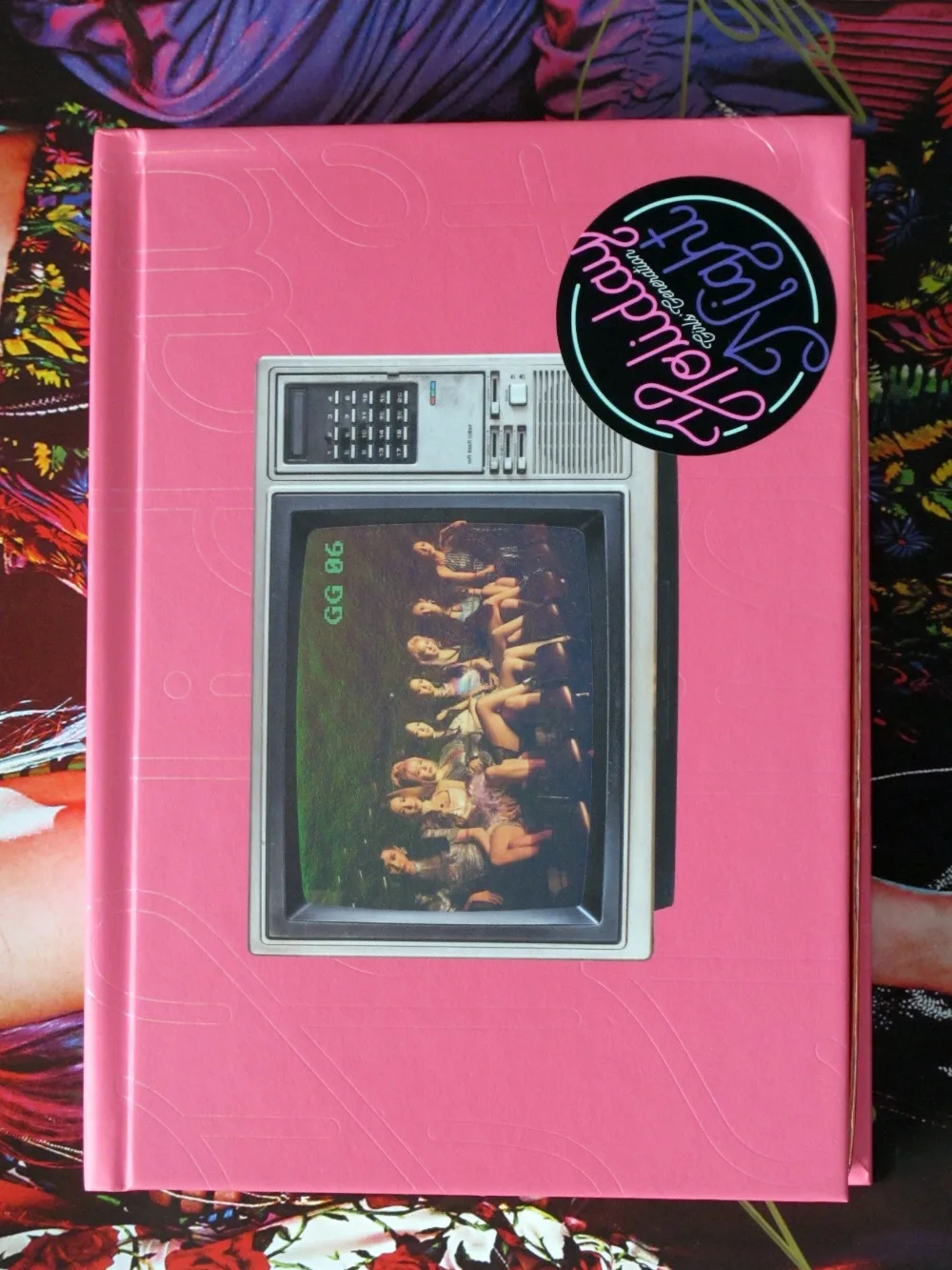 Подписанный SNSD autographed 2017 6 й альбом Праздничная ночь CD + Фотокнига подписанный