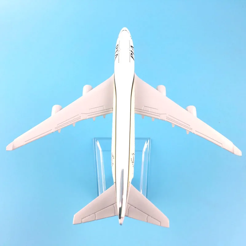 Модель пассажирского самолета Пиа 747 400 модель 16 см из сплава рождественские