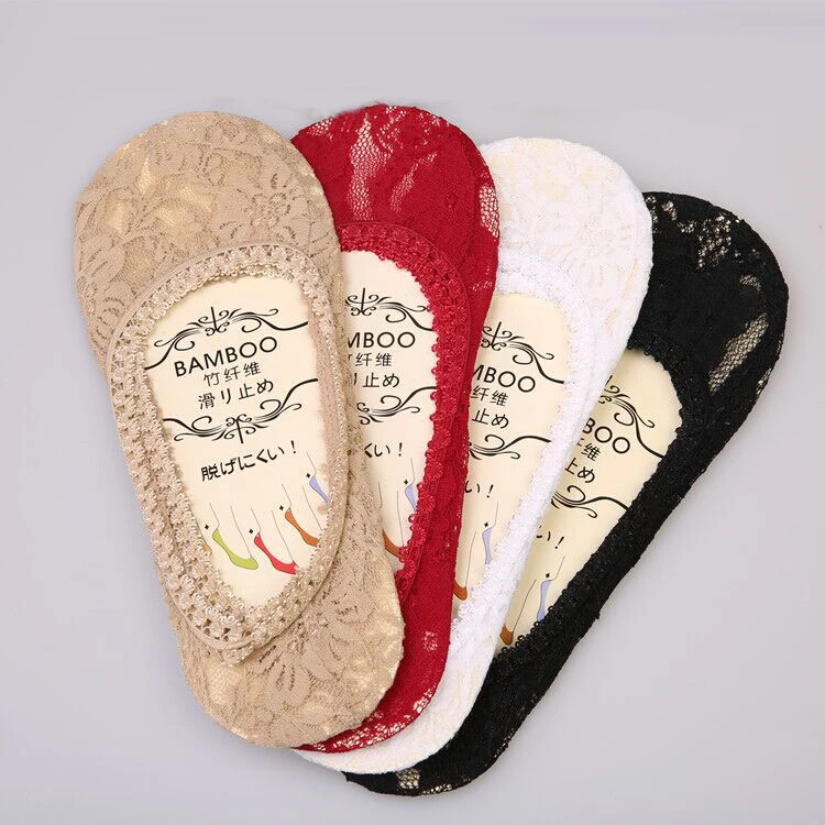 Женские летние шелковые тонкие невидимые одноцветные тапочки с закрытым носком