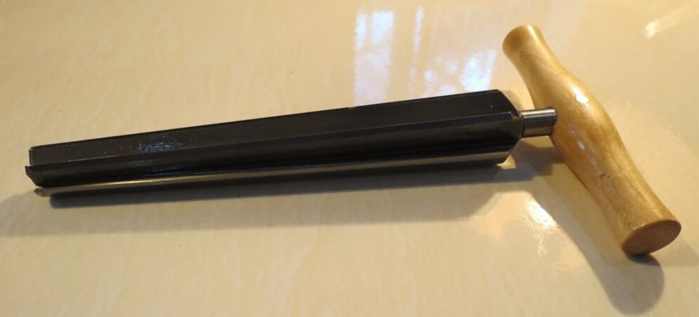 

1 шт., расширитель с двумя басами