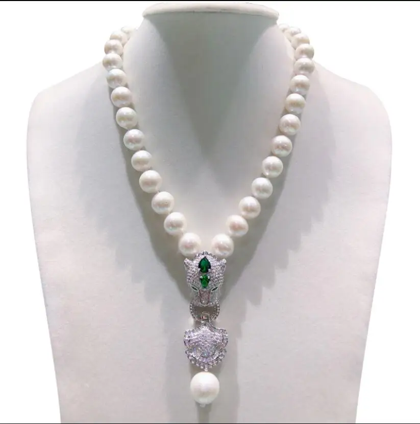 ?? ナチュラルバロック偉そうヒョウヘッドペンダントジュエリー真珠のネックレスガールフレンドのため