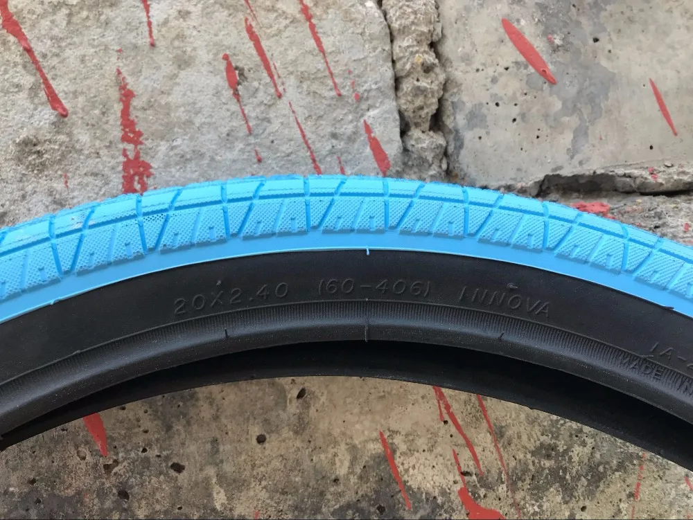 Innova bmx шины 20X2,3 синий хорошая цена(одна пара