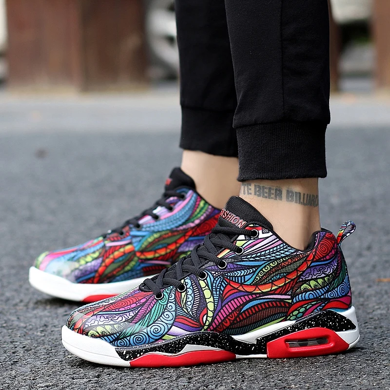 Мужские кроссовки на подушке LUONTNOR разноцветные для пробежек спортивная обувь с