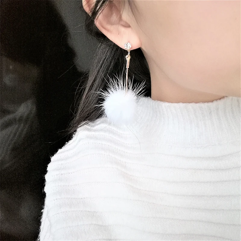 Простые милые серьги Стразы из меха норки длинные в японском и корейском стиле