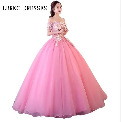 

Pink Quinceanera Dresses 2018 Off The Shoulder Short Sleeves Ball Gown Sweet 16 Dresses Vestido 15 Anos Party Prom Gown