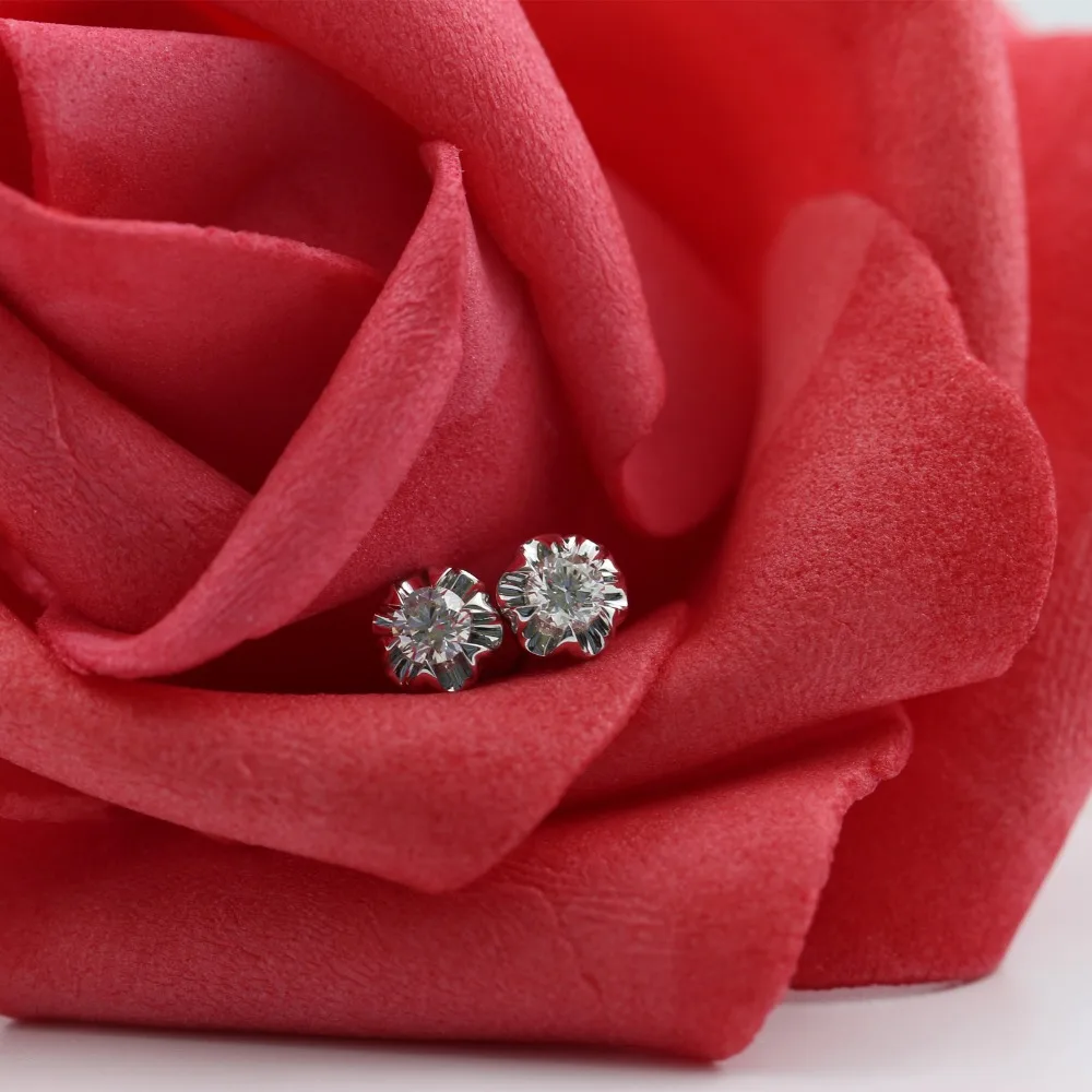 LASAMERO 0.17CT круглые ограненные серьги-гроздья с натуральным бриллиантом 18 K золотые бриллиантовые серьги-гвоздики Halo изысканные ювелирные изделия, серьги-гвоздики