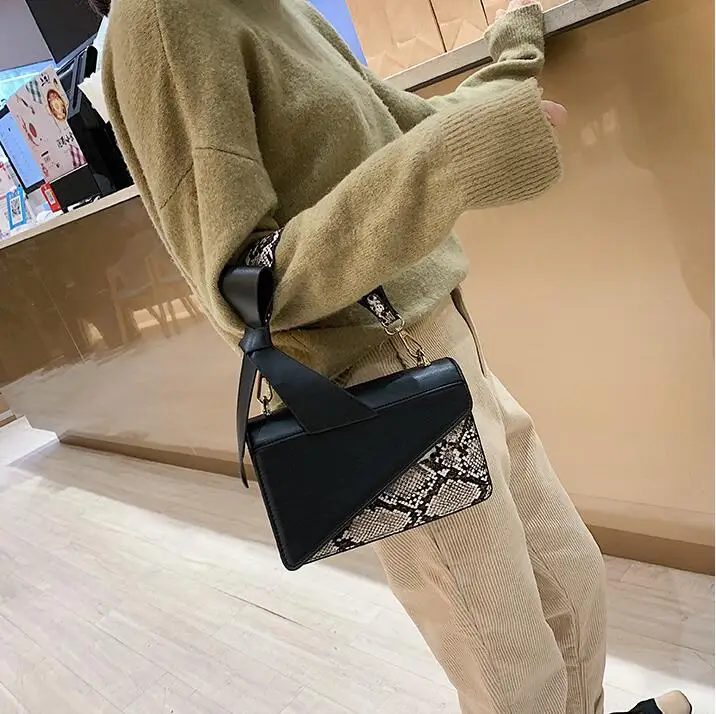 Hot-sale Fashion Serpentine Butterfly chain single shoulder bag Simple color contrast luxury lady handbag Splicing messenger | Багаж и
