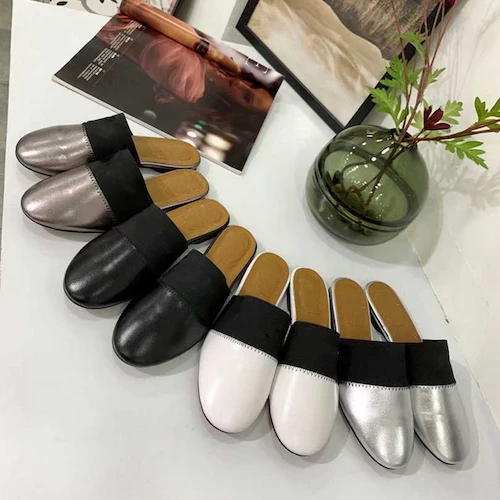 Black Women's Shoes Covered Toe Mules Genuine Leather Loafers Round Toe Casual Shoes Top Quality Slippers Outdoor Ladies Shoes - Цвет: Black