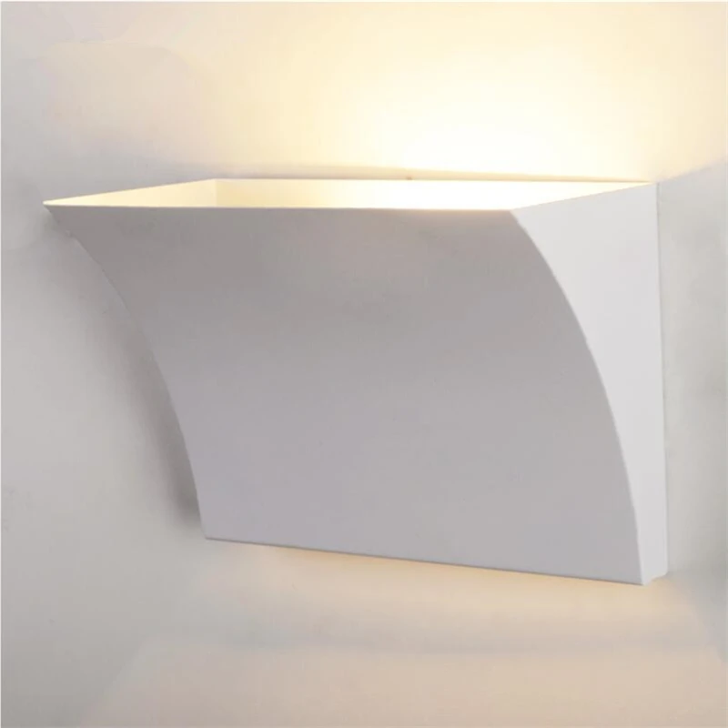 Белый/Серебряный Железный декоративный настенный светильник для гостиной