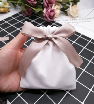 10x12cm 10 шт. белый однотонный бархатный тканевый Подарочный пакет Свадебные конфетные коробки ювелирные изделия Kawaii упаковка бархатный шнурок сумки подарочные сумки dec - Цвет: 10x12cm