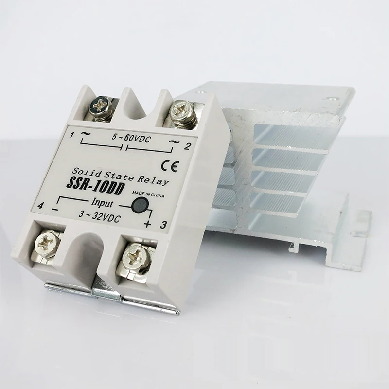 

Single Phase SSR-10DD 10A DC control DC Solid State Relay SSR 10DD include Heat Sink