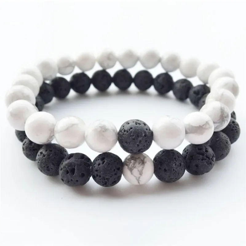 Черный белый браслет из натурального камня с лавовыми бусинами для влюбленных