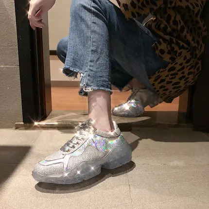 2019 весенний тренд с украшением в виде кристаллов на толстой подошве Яркие Стразы