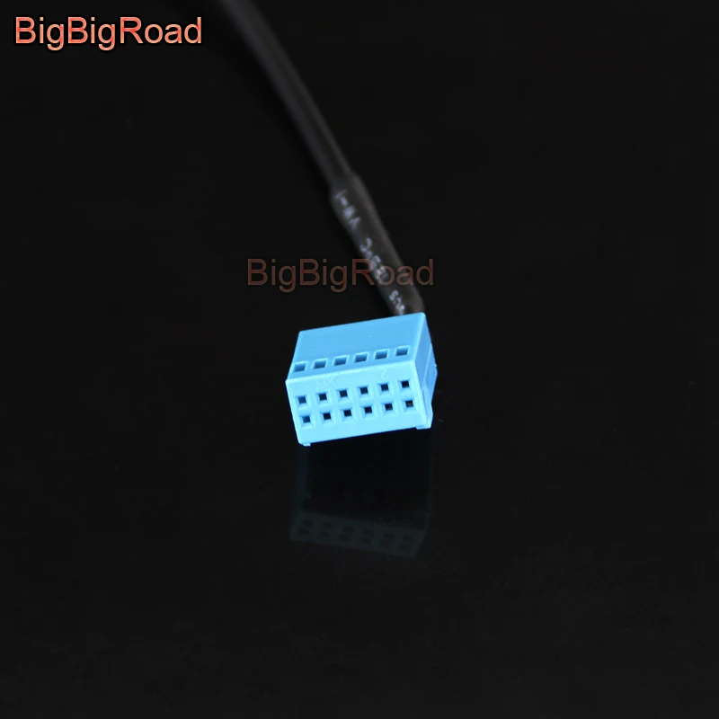 Переходник BigBigRoad для камеры заднего вида Volkswagen Golf 7 Glof7 Touran L Passat B6 B8 Tiguan |