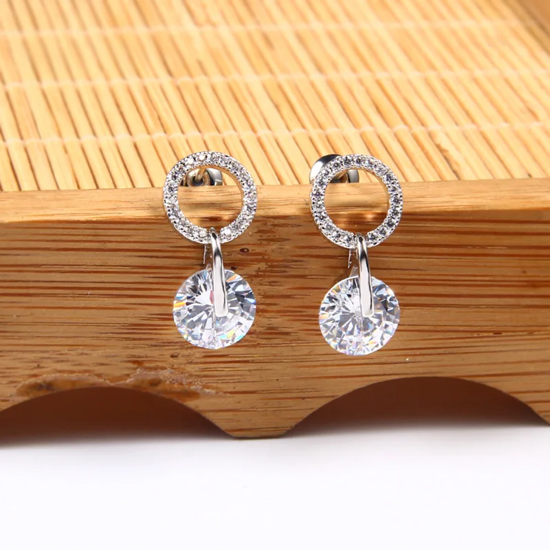 

LADYCHIC Simple Stylish Crystal Earrings for Women Girls Party Festival Gift Round Clear Zircon Jewelry Brincos Aretes LE1384