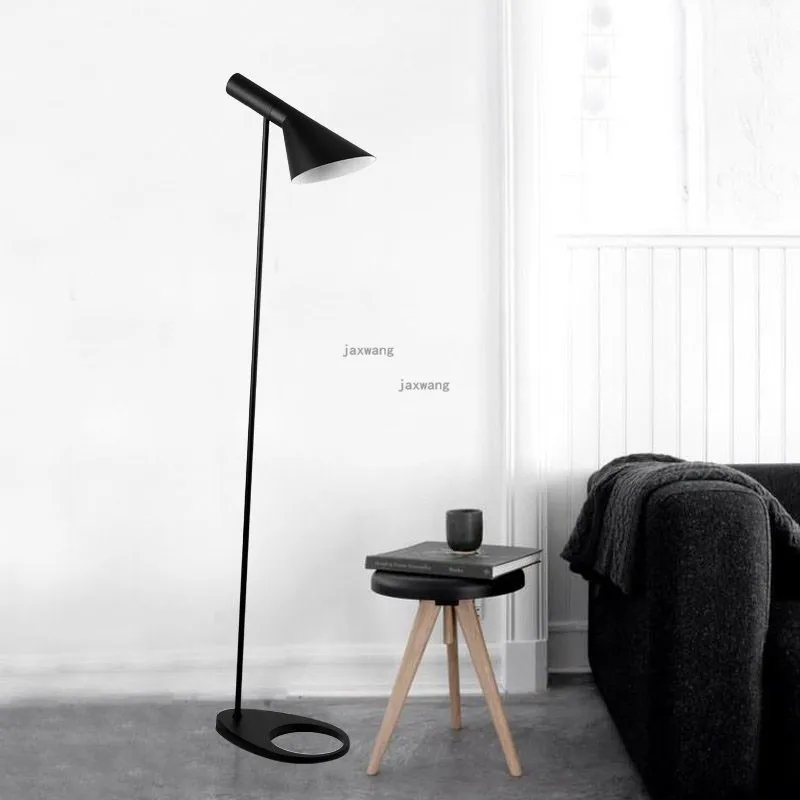 Простой скандинавский металлический чердак СВЕТОДИОДНЫЙ торшер штатив