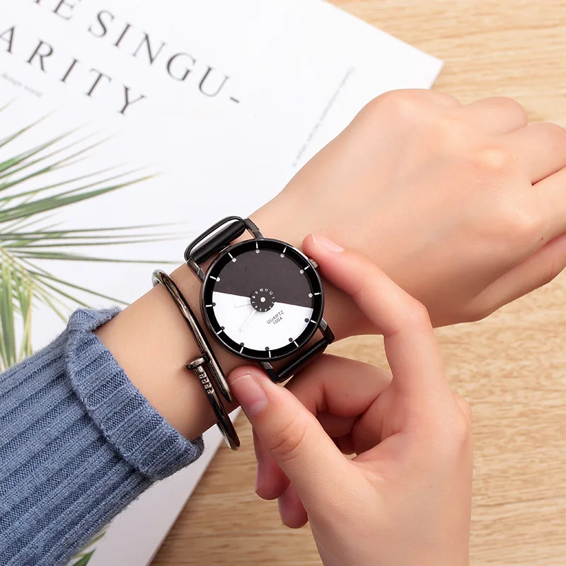 Простой Черный Белый PU ремешок наручные часы женские модные кварцевые браслет