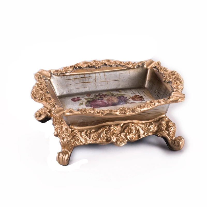 

The new European Court pastoral ashtray Home Furnishing decor decoration ceramic resin living room decoration