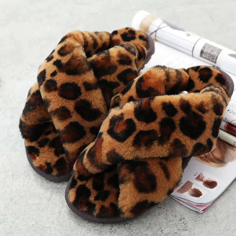 Leopard as pic Домашние тапочки из натуральной овечьей кожи; модные зимние женские домашние тапочки; меховые тапочки; теплые меховые шерстяные тапочки; женская домашняя обувь на плоской подошве - Цвет: Leopard as pic