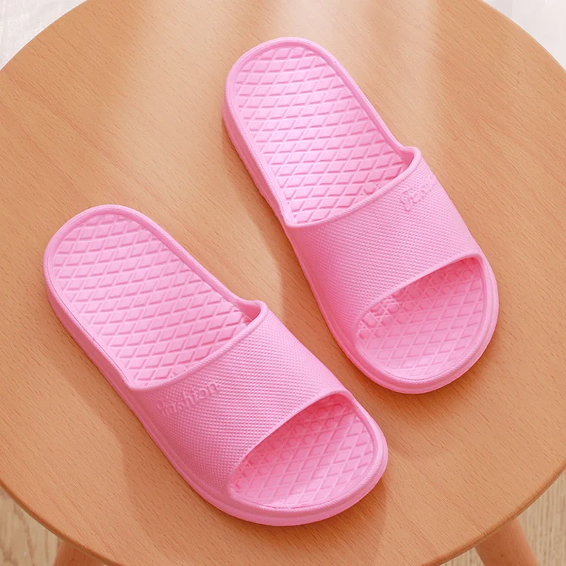 Модные Для мужчин пара на платформе Тапочки домашние сандалии для ванной женщин