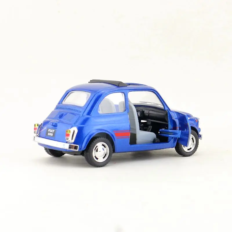 Игрушки для автомобиля из 1:24 сплава имитирующие две открытые двери Fiat 500