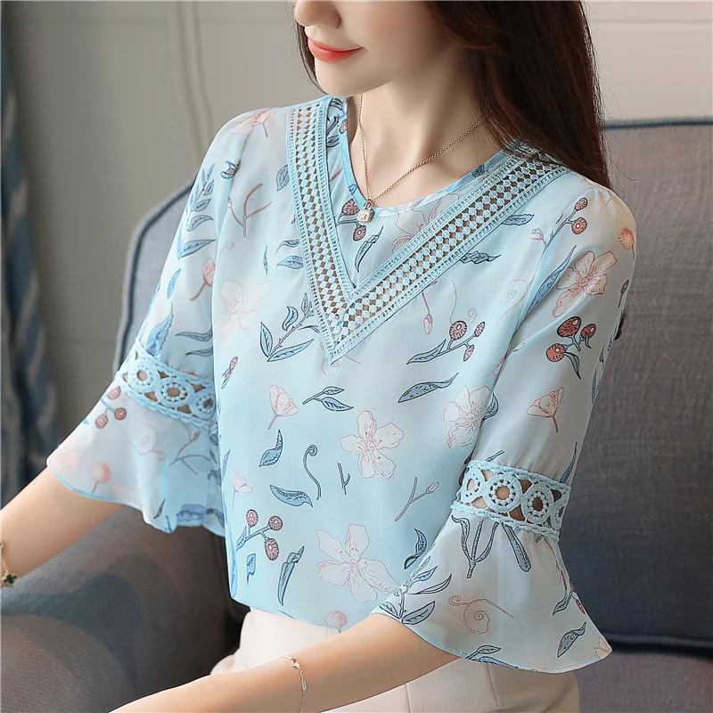 Летняя блузка с рюшами и завязками на шее Цветочная кружевная вставка длинными