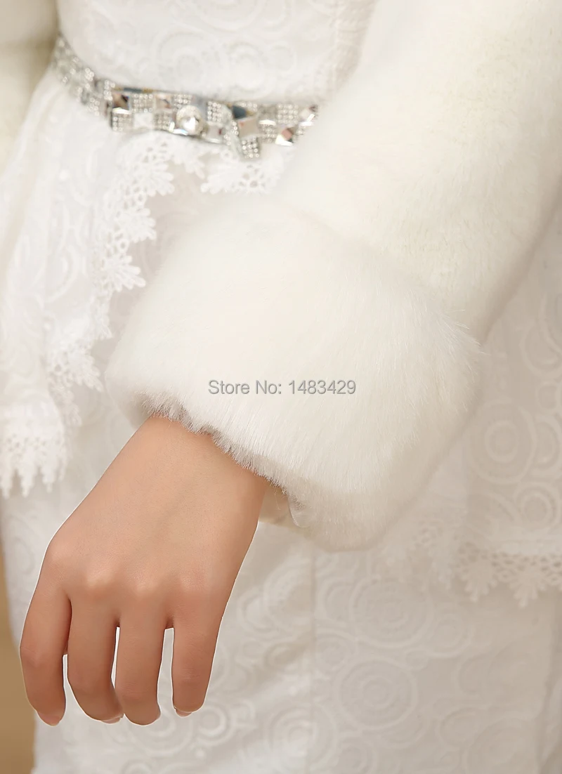 White Long Sleeve Faux Fur Winter Wedding Coat Bridal Wrap 2015 Cloak Cheap China Party Warm For Dresses Swing Thick |