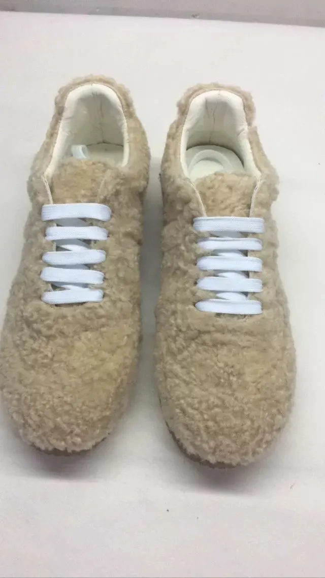 Fur Wool Casual Sport Men Shoes White Lace UP Male Sneakers Shallow Apricot Walking Running Men Sneakers Trainers Zapatos Hombre