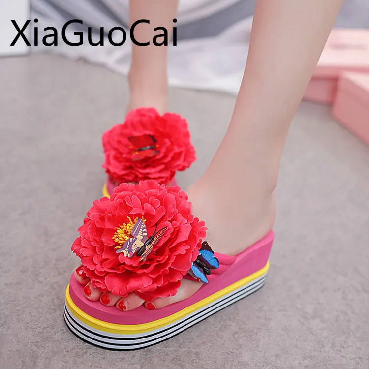 2019 новые с декором в виде цветка Женские шлепанцы на платформе бабочкой На