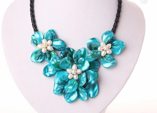 classic white baroque freshwater pearl blue shell flower leather necklace Factory Wholesale price Women Gift word Jewelry | Украшения и