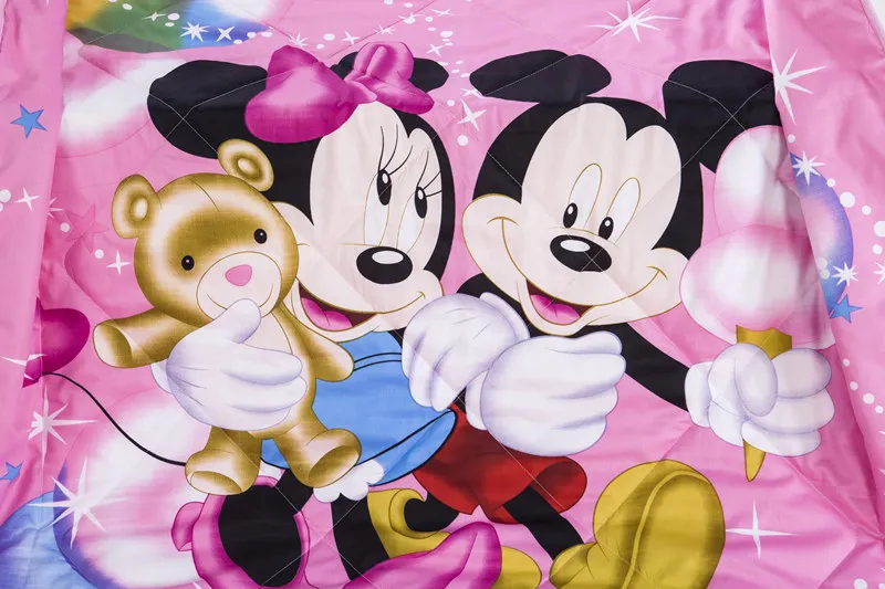 Стеганое покрывало с розовыми сердечками Минни Микки размер queen 200*230 см летнее