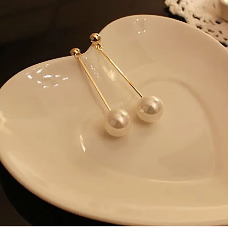 Золотые длинные серьги цепочки с жемчугом бусины кисточки эффектные